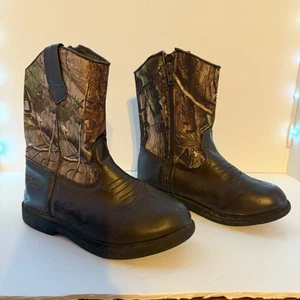 RealTree Kids Camo Zip Up Boots Size 2. - Picture 1 of 7