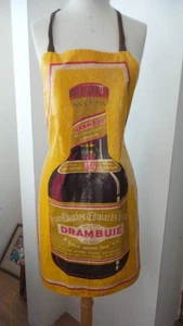 VTG Drambuie Edinburgh Scotland  VINYL Apron RARE Made in Hong Kong 30x19" - Picture 1 of 7