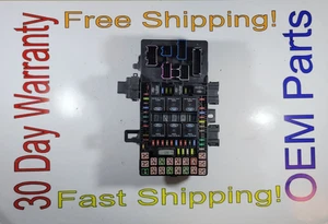 3L7T-14A067-AB 2003 Ford Expedition Lincoln Navigator Fuse Box Relay Unit - Bild 1 von 3
