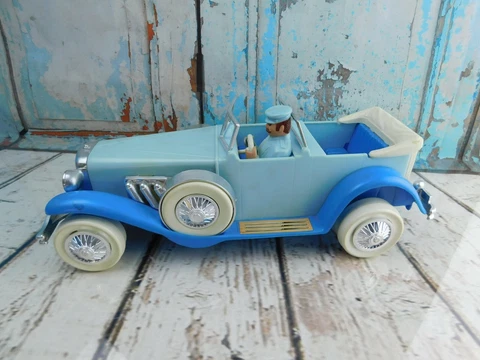 1982 Knickerbocker Little Orphan Annie Collectible Blue Toy Plastic Car 15" Cover