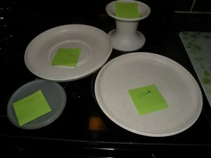 Vintage TUPPERWARE "Serve it All Set" 4 Piece - Picture 1 of 12