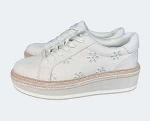 Dolce Vita Womens Bliss Canvas Flatform Sneakers Size 8 Embroidered Beige - Picture 1 of 15