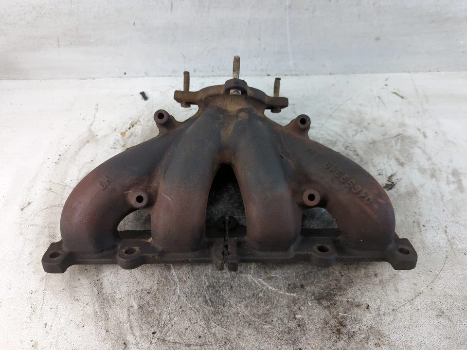 Colector de escape turbocompresor Hyundai Sonata 2009-2010 con turbocompresor EK53S Foto 1 de 4