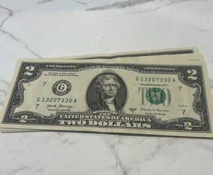 2017A 2 $ Dollar Scheine verschmiert über eingefärbte Tinte durch sequentielle - Bild 1 von 18