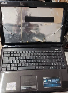 Notebook ASUS K50IJ con Intel Celeron 900, 2 gb ram senza display e caricatore - Foto 1 di 2