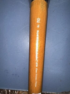 Royal & Langnickel Jumbo Filbert Brush 70 R795 Firm - Picture 1 of 4