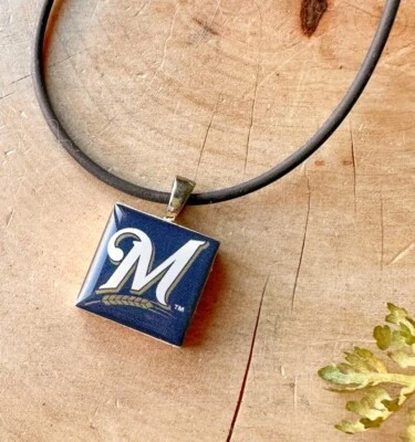 MLB Milwaukee Brewers WinCraft LifeTiles Mens Necklace Team Logo Blue Tile - Image 1 of 3