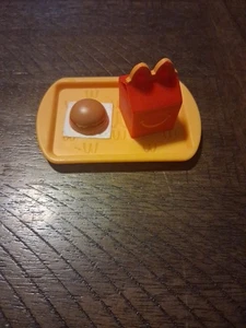 Lil McDonald’s 2025 Happy Meal Toy Tray With Hamburger #11 - Picture 1 of 3