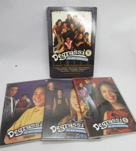 Degrassi: The Next Generation DVD Set – Director’s Cut Episodes + Bonus Features - Bild 1 von 14
