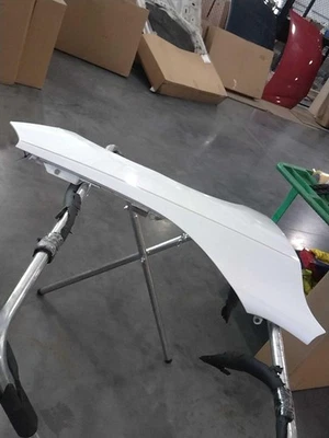 Guardabarros delantero derecho usado se adapta a: Volvo S60 S60 2015 delantero derecho grado A Foto 1 de 4