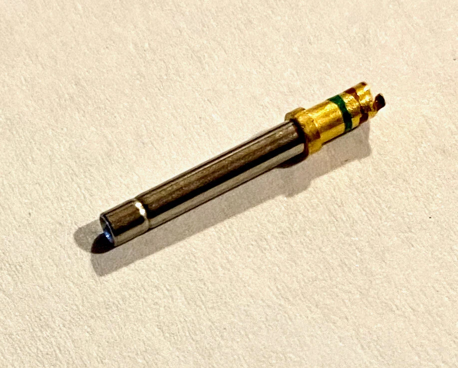 Deutsch M39029/5-115 圆形连接器触点,镀金,29 件批量 — 第 1/1 张图片