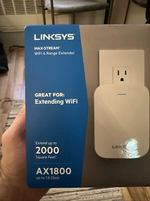 Linksys Max-Stream Dual-Band WiFi 6 Range Extender - Image 1 of 4
