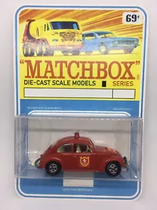 Vintage Lesney Matchbox 15 Custom Volkswagen Beetle Fire Chief Car Blister Pack - Picture 1 of 6