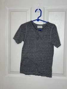 Miki Miette Henley Shirt Boys Size 5 Gray Short Sleeve Basic - Picture 1 of 4