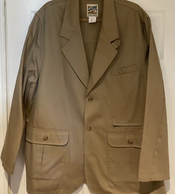 Casaco esportivo masculino TravelSmith tamanho 48 sem forro - Imagem 1 de 4