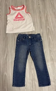 Levi's 2T Outfit Kleinkind Mädchen Skinny Jeans rosa Nähte & Pailletten Reebok Tank - Bild 1 von 22