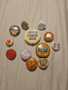 Vintage Konvolut 12 Union Pins Pinbacks selten 1919 Rotes Kreuz 1940er Union. - Bild 1 von 17