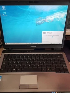 (U3) Laptop Toshiba Satellite Pro U300 13,3" Display 2GB RAM 320GB HDD Win 10 - Bild 1 von 17