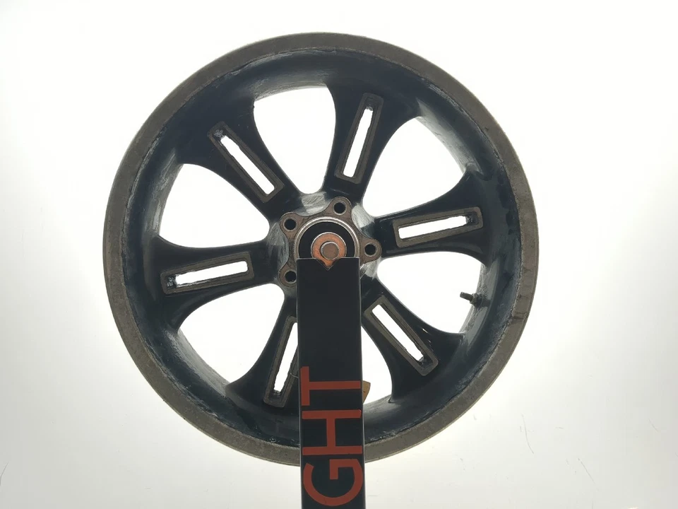 Llanta trasera Victory Vision Tour 08-15 recta 16x5,00 Foto 1 de 4