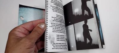 BRUCE SPRINGSTEEN CD  - THE RISING CD BOOK Collectors - Image 1 of 4