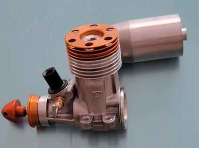 FORA 2.5cc GLOW COMPETITION ENGINE WITH MUFFLER - Image 1 of 4