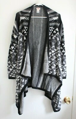 MOSSIMO Women's Sz XL Tribal Asymmetrical Open Front Cardigan Wrap Sweater Coat - Image 1 of 4