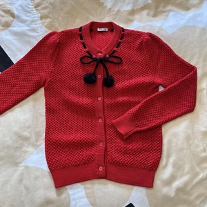 Cardigan maglia lana rosso Miu Miu taglia M maglione davanti bottoni made in Italy retrò USATO - Foto 1 di 12