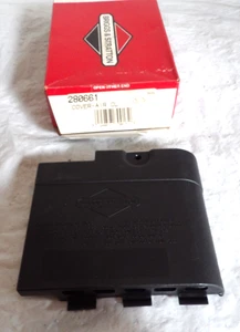 280661 Air Cleaner Cover Briggs and Stratton NOS NEW OEM - Picture 1 of 1