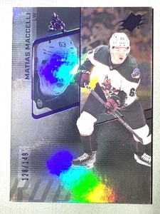 2022-23 UPPER DECK SPX MATIAS MACCELLI #115 ROOKIE COLORED HOLOFOIL /149 COYOTES