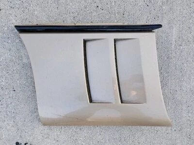 1984 CHEVROLET C4 CORVETTE LEFT FRONT LOWER SIDE FENDER PANEL GM OEM - Image 1 of 4