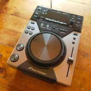 Pioneer CDJ-400 Media Player Compact Disc Digital Player DJ CD Turntable - Picture 1 of 2