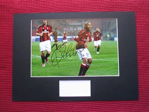 ROBINHO A.C. MILIAN - BRAZIL LEGEND GENUINE SIGNED A3 MOUNTED PHOTO DISPLAY- COA - Picture 1 of 5