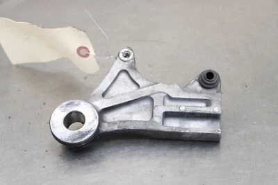 04-11 SUZUKI VSTROM 650 DL650 REAR BRAKE CALIPER HANGER BACK MOUNTING BRACKET - Image 1 of 4