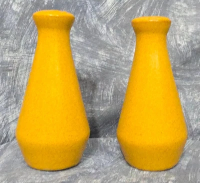 DENBY — STUDIO — ODE — SALT PEPPER SHAKERS — 1960s —  GLYN COLLEDGE — VNTG — PCG - Image 1 of 4