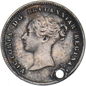 1862 Maundy Fourpence (Holed) - Victoria British Silver Coin - Picture 1 of 2