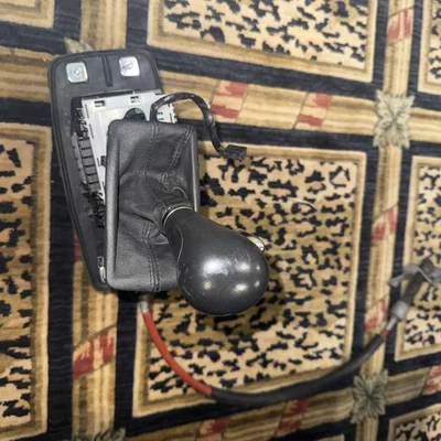 2009 - 2012 AUDI lA4 Q5 A5 seletor automático de marchas de câmbio de piso 8K1713041M fabricante de equipamento original - Imagem 1 de 4