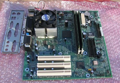 Placa madre HP eMachines COGNAC 20000412 Intel Celeron 1 GHz 512 MB 20 pines ATX Foto 1 de 4