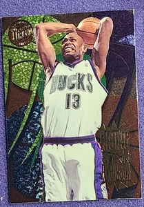 1995 ULTRA RISING STARS #7 GLENN ROBINSON GOLD MEDALLION RARE INSERT - SHARP - Bild 1 von 6