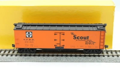 HO Accurail 4816 40' Wood Reefer Santa Fe SFRD 35183 Map Scout RTR - Image 1 of 4