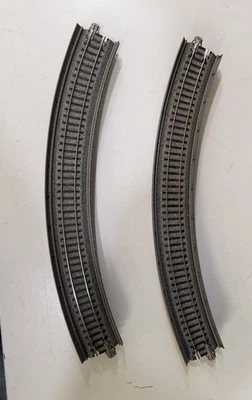 Kato N Unitrack R315-45 Curved Track 12 3/8" length, sold by the piece - Image 1 of 2