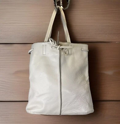 Banana Republic Tote Bag Portfolio Pebbled Leather Cream Soft Italian Boho Chic - Image 1 of 4