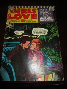 October 1966 Girls' Love Stories Magazine No. 122 DC Superman National Comics - Picture 1 of 3
