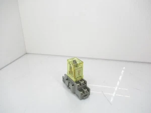 Idec SH2B-05 Relay Socket W/ RH2B-U-AC120V Power Relay - Picture 1 of 6