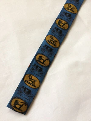 CORBATA GALLO VINTAGE extremo cuadrado IMPRESA A MANO caballo y carruaje Foto 1 de 3