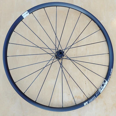 28" VR DT Swiss P 1800 Spline DB 23 Alu Centerlock 6 Loch 100/12 100/15 mm TA - Bild 1 von 4