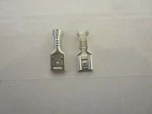Uninsulated Female Spade Connector 6.3mm Zinc Crimp Terminals - Pack of 25 - Picture 1 of 1