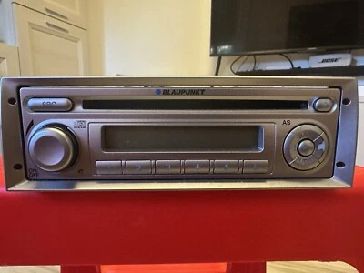 autoradio Radio Blaupunkt  ORIGINALE LANCIA Y 2003-2011 - Immagine 1 di 4