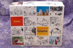 Kodak Hawkeye Flashfun Outfit 127 Filmkamera Set Originalverpackt - Bild 1 von 1