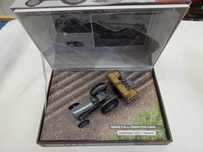 UNIVERSAL HOBBIES FERGUSON TE 20 WITH FERGUSON POTATO PLANTER  UH7127 BNIB 1:32 - Image 1 of 4