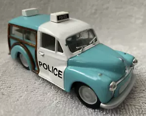 Corgi 96873 Morris Minor Traveller Edinburgh Police Die Cast Car Van - Picture 1 of 8
